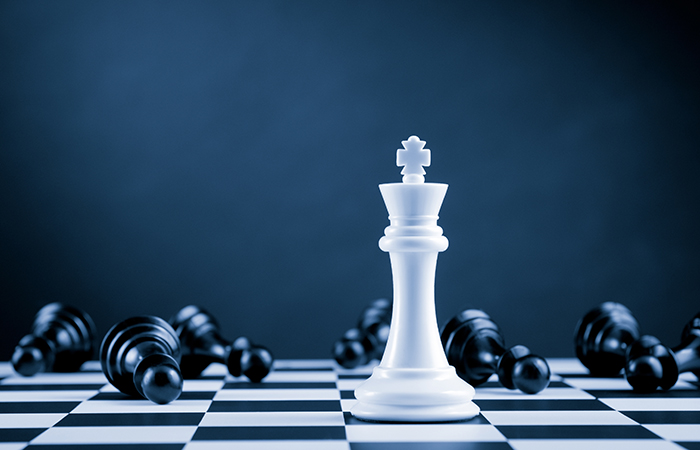 Image of a king chess piece