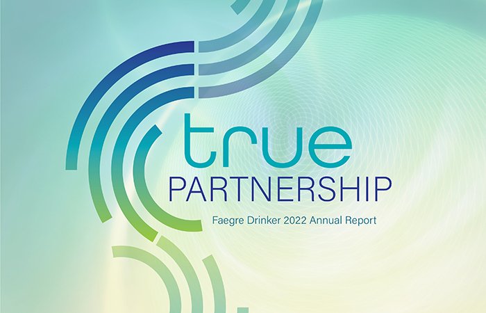 Colorful curving lines, announcing the 2022 annual report