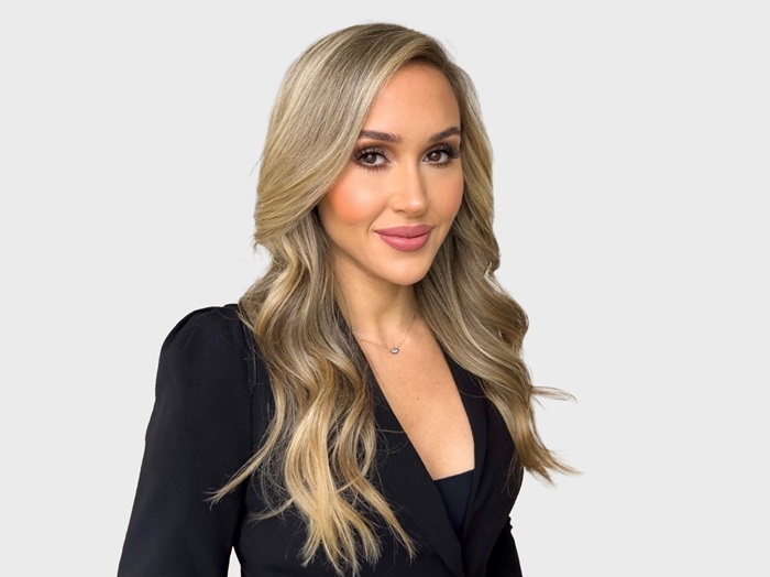 Photo of Dina Lupancu