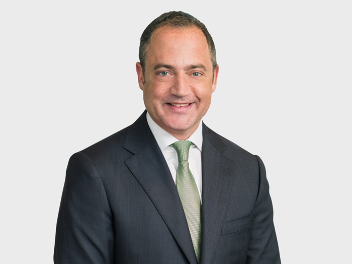 Photo of Geoffrey Sawyer