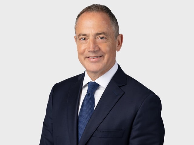 Photo of Geoffrey Sawyer