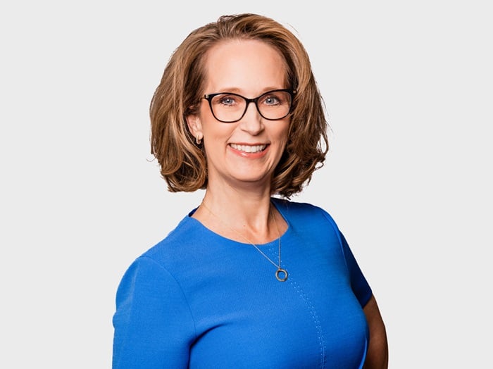 Photo of Kirstin Stoll-Debell