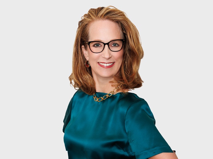 Photo of Kirstin Stoll-Debell