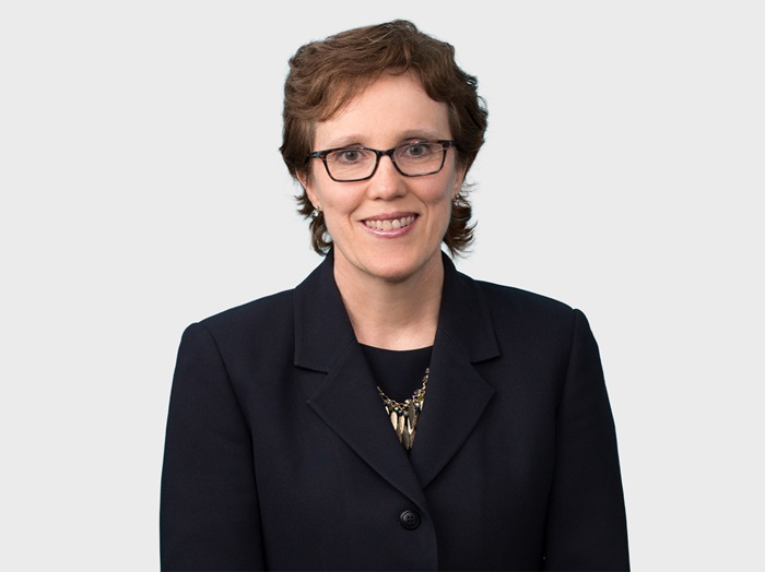 Photo of Laurie Schrader