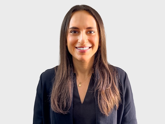 Photo of Stephanie Schachter